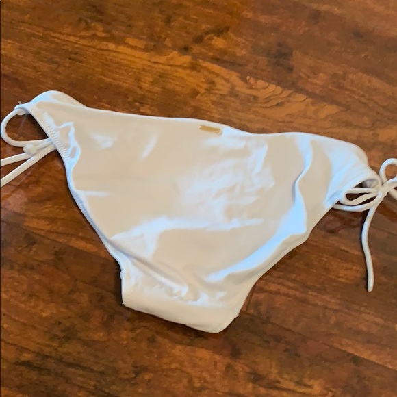 Victoria secret white bikini bottom - Picture 2 of 3